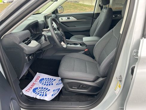 New 2026 Ford Explorer Active image 13