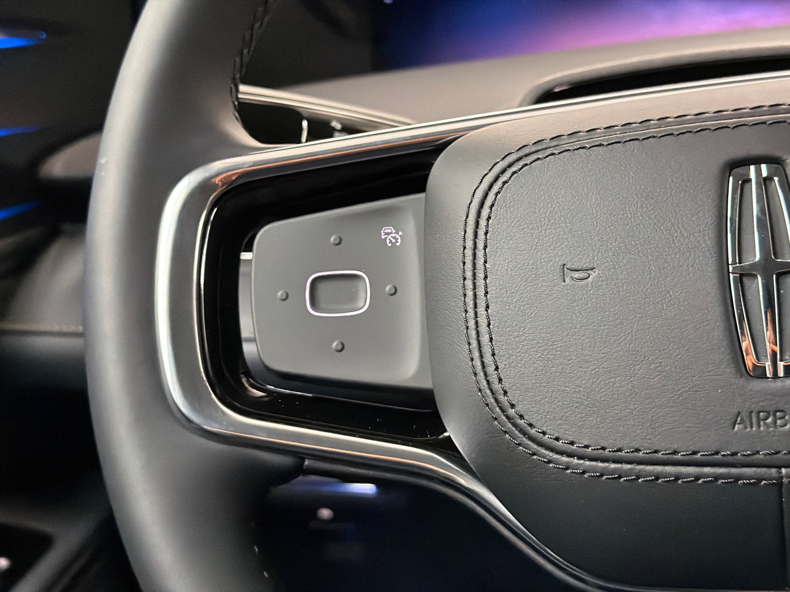 New 2026 Lincoln Nautilus Premier AWD/4WD image 23