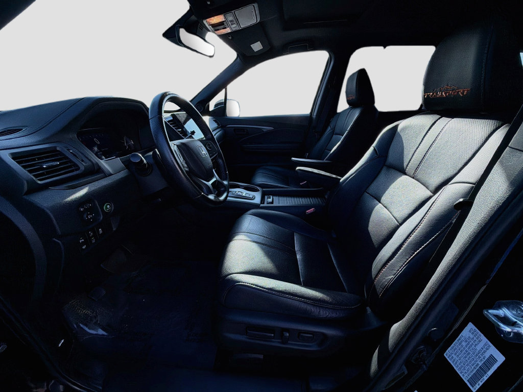 Certified 2023 Honda Passport TrailSport image 19