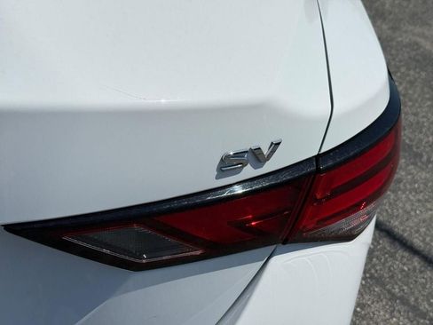 Used 2021 Nissan Sentra SV FWD image 7