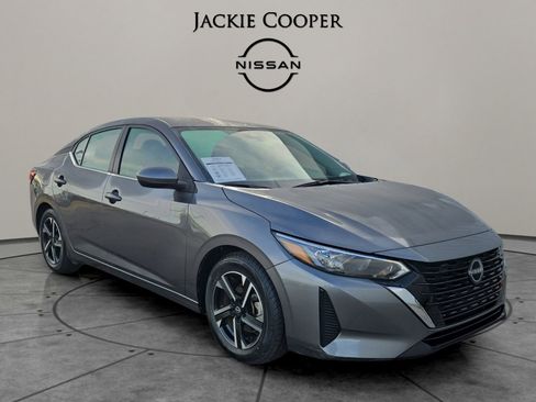 Certified 2024 Nissan Sentra SV image 7