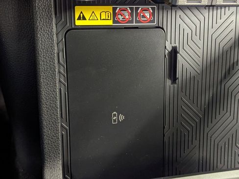 New 2025 Toyota 4Runner 4WD image 30