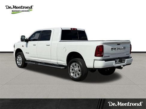 Used 2025 RAM 3500 Laramie image 7