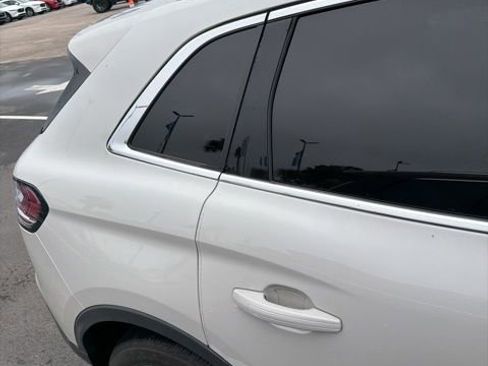 Used 2023 Lincoln Nautilus Reserve w/ Class II Trailer Tow Package image 5