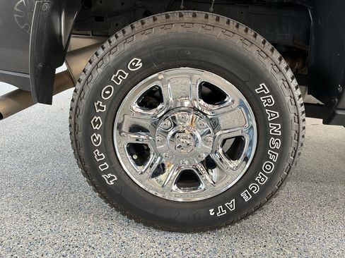 Used 2024 RAM 2500 Tradesman w/ Chrome Appearance Group AWD/4WD image 30