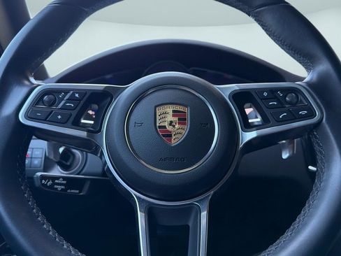 Used 2023 Porsche Cayenne AWD/4WD image 11