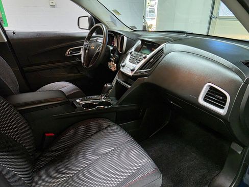Used 2016 Chevrolet Equinox LS AWD/4WD image 25