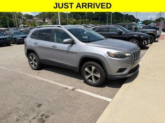 Used 2019 Jeep Cherokee Limited w/ Luxury Group AWD/4WD video 1