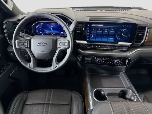 Used 2025 Chevrolet Silverado 2500 High Country w/ Midnight Edition AWD/4WD image 23
