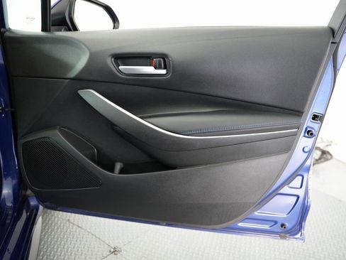 Used 2021 Toyota Corolla SE FWD image 46