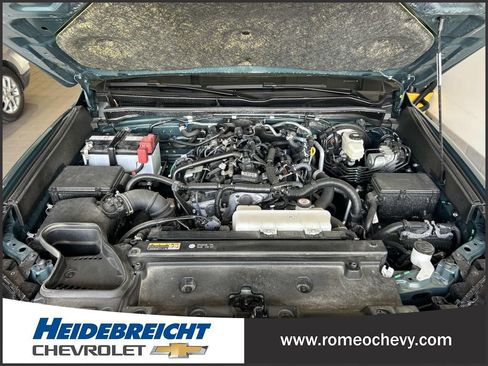 Used 2025 Toyota 4Runner TRD Off-Road Premium AWD/4WD image 9