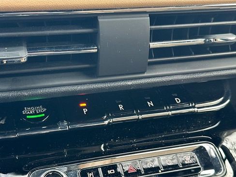 Used 2023 Lincoln Corsair Reserve w/ Equipment Group 201A image 22