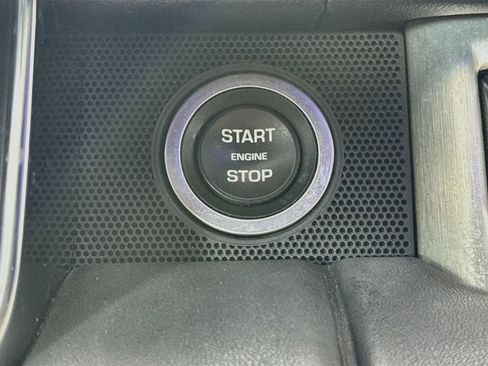 Used 2019 Land Rover Range Rover HSE AWD/4WD image 20