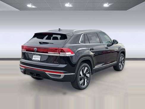 New 2026 Volkswagen Atlas Cross Sport SEL AWD/4WD image 9