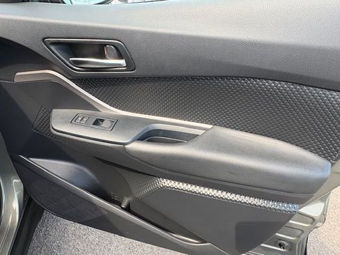 Used 2021 Toyota C-HR LE FWD image 19