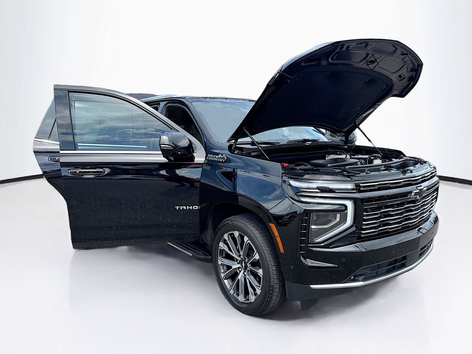 Used 2025 Chevrolet Tahoe High Country AWD/4WD image 43