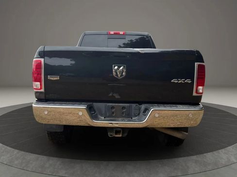 Used 2018 RAM 2500 Laramie image 4