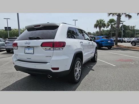 Used 2022 Jeep Grand Cherokee Limited w/ Tech Group AWD/4WD image 25