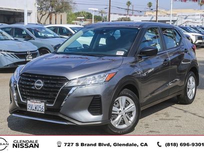 Certified 2025 Nissan Kicks Play S