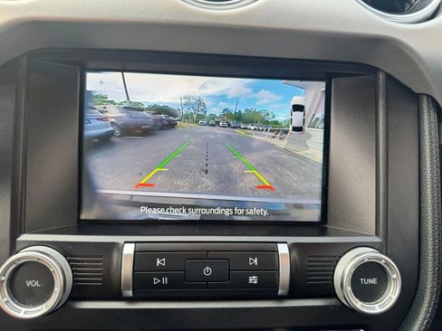 Used 2020 Ford Mustang GT Premium Convertible RWD image 19