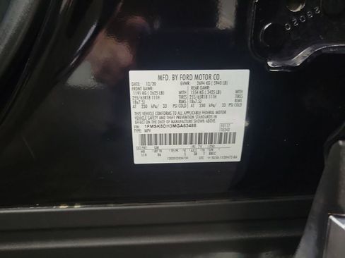 Used 2021 Ford Explorer XLT w/ Class III Trailer Tow Package image 19