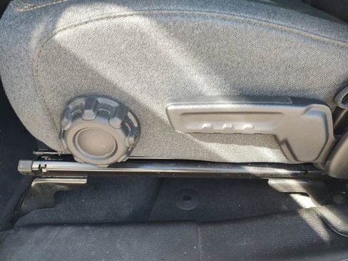 Certified 2024 Jeep Wrangler Sport S image 27