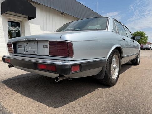 Used 1994 Jaguar XJ6 RWD image 7