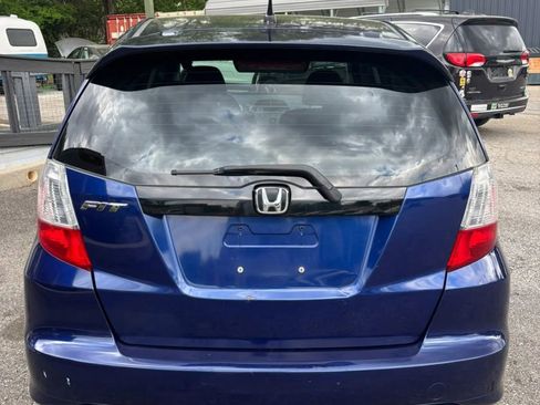 Used 2011 Honda Fit Sport image 4