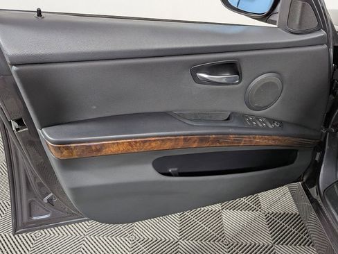 Used 2006 BMW 325i Sedan image 13