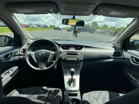 Used 2013 Nissan Sentra SV FWD image 14