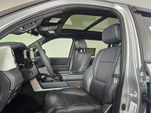 Used 2024 Toyota Tundra Platinum image 22