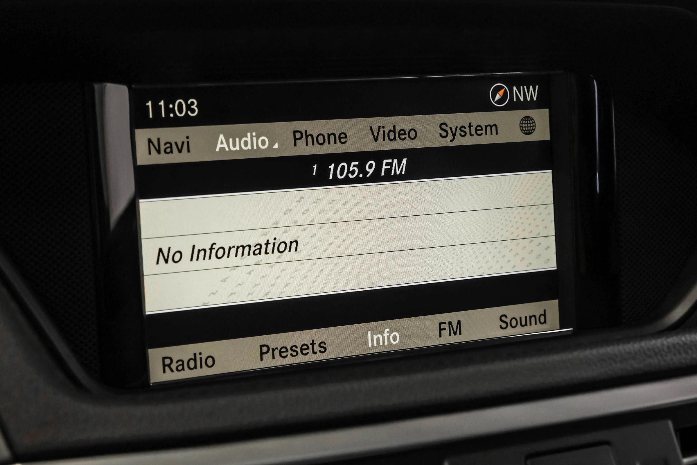 Used 2012 Mercedes-Benz E 63 AMG Sedan image 26