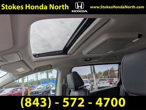 Certified 2025 Honda Odyssey Elite image 23