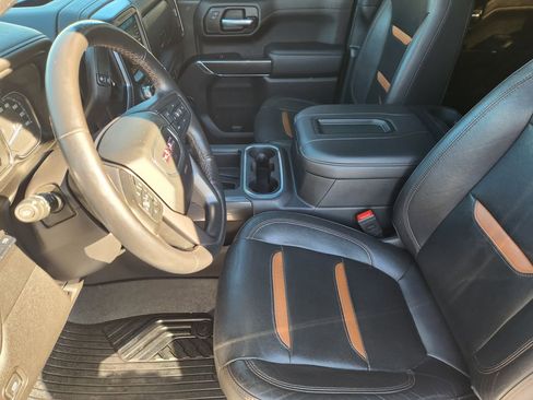 Used 2020 GMC Sierra 1500 AT4 w/ AT4 Premium Package image 13