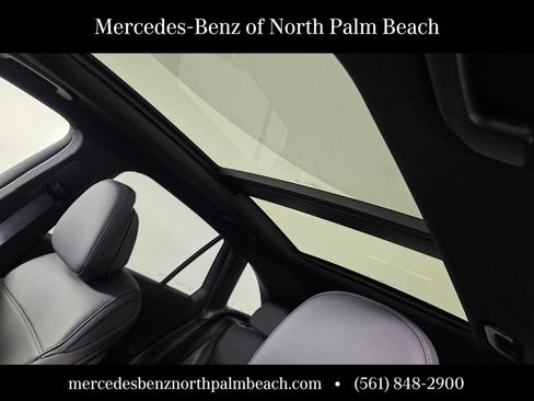 New 2026 Mercedes-Benz GLC 300 GLC 300 image 9