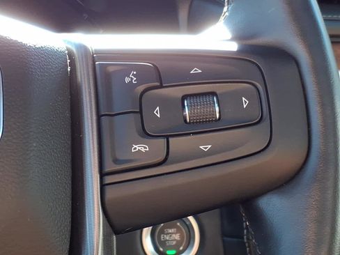 Certified 2024 GMC Yukon Denali Ultimate image 19