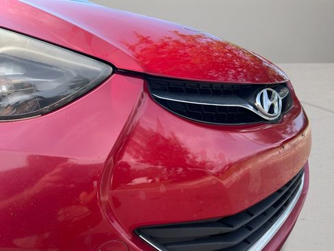 Used 2013 Hyundai Elantra GLS FWD image 27