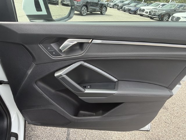 Used 2022 Audi Q3 2.0T Premium Plus AWD/4WD image 29