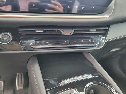 New 2026 Buick Envision Sport Touring AWD/4WD image 18
