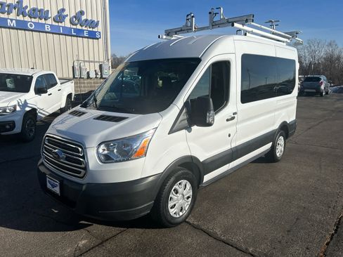 Used 2019 Ford Transit 150 XLT image 7