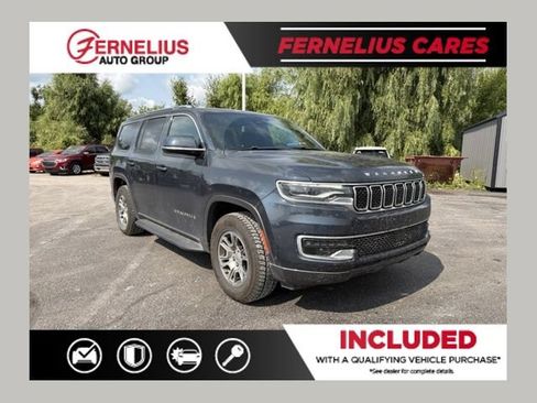 Used 2022 Jeep Wagoneer Series I AWD/4WD image 1