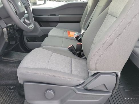 New 2026 Ford F250 XL w/ XL Chrome Package image 9
