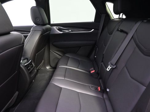 New 2025 Cadillac XT5 Sportv w/ LPO, Red Accent Package image 21