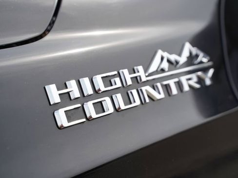 Used 2021 Chevrolet Tahoe High Country w/ Premium Package AWD/4WD image 43