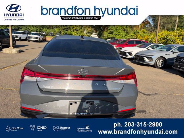 Used 2023 Hyundai Elantra Limited FWD image 5