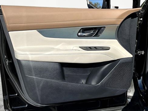 Used 2025 Nissan Murano Platinum w/ Cargo Package image 20