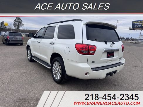 Used 2016 Toyota Sequoia Platinum AWD/4WD image 3