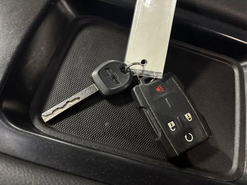 Used 2019 Chevrolet Silverado 1500 LT w/ All Star Edition image 37