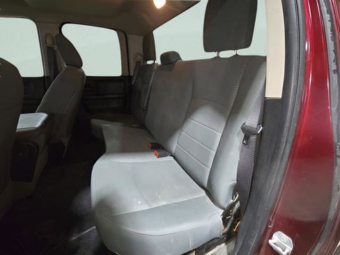 Used 2019 RAM 1500 Express RWD image 25