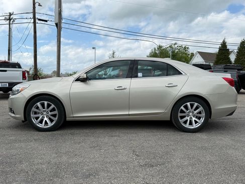 Used 2015 Chevrolet Malibu LTZ image 3